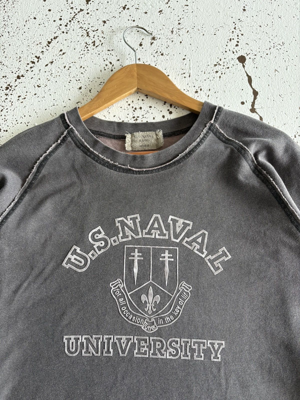 Vintage Vintage US NAVAL UNIVERSITY Long Sleeve Tshirt Size US M / EU 48-50 / 2 - 4 Thumbnail