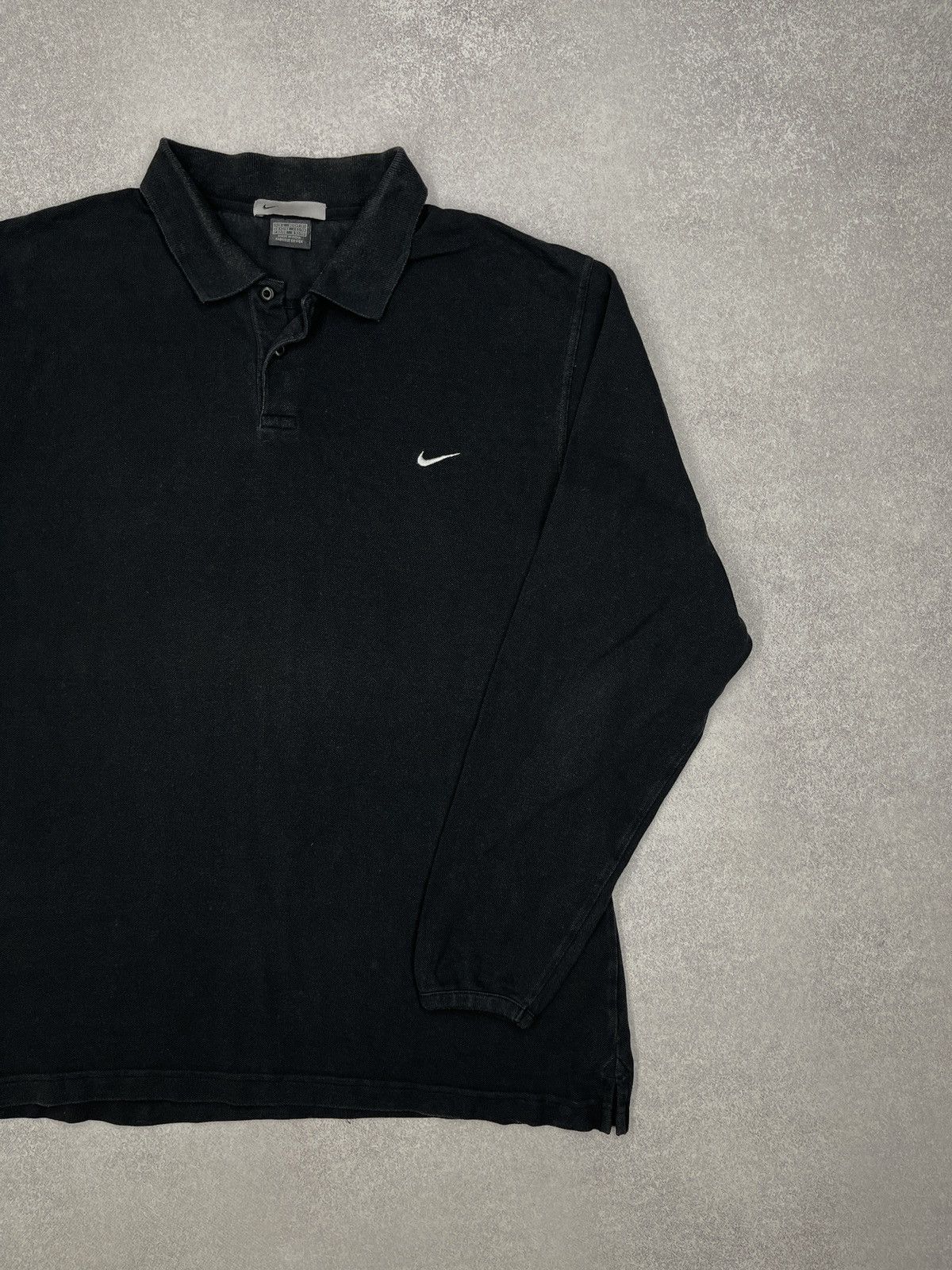 Nike Vintage Nike Rugby Polo Longsleeve Black Y2K ACG TN Size L Size US L / EU 52-54 / 3 - 3 Thumbnail