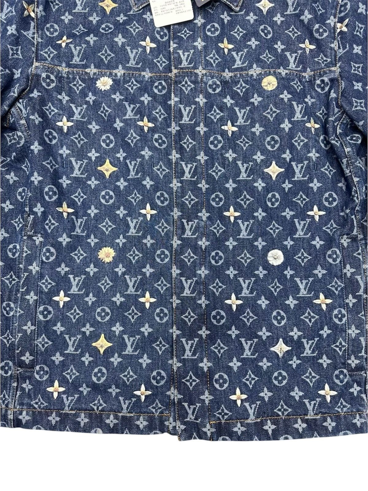 Louis Vuitton Louis Vuitton 48 Monogram Embroidered Denim Overshirt Jacket Size US M / EU 48-50 / 2 - 4 Thumbnail