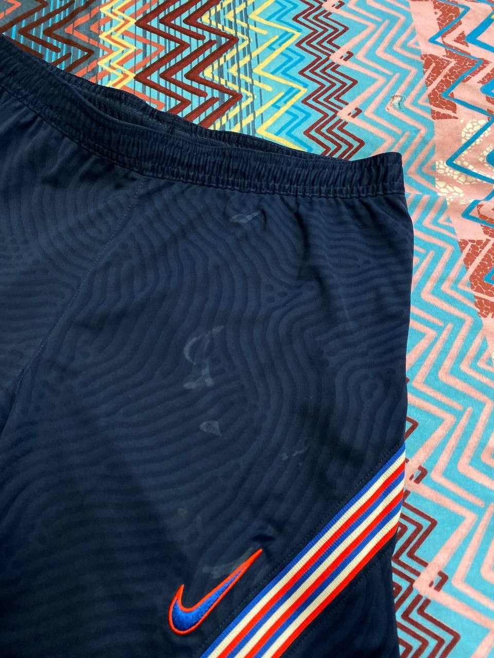Nike shorts logo Football England Nike DRI-FIT Vintage Y2K Size US 34 / EU 50 - 4 Thumbnail
