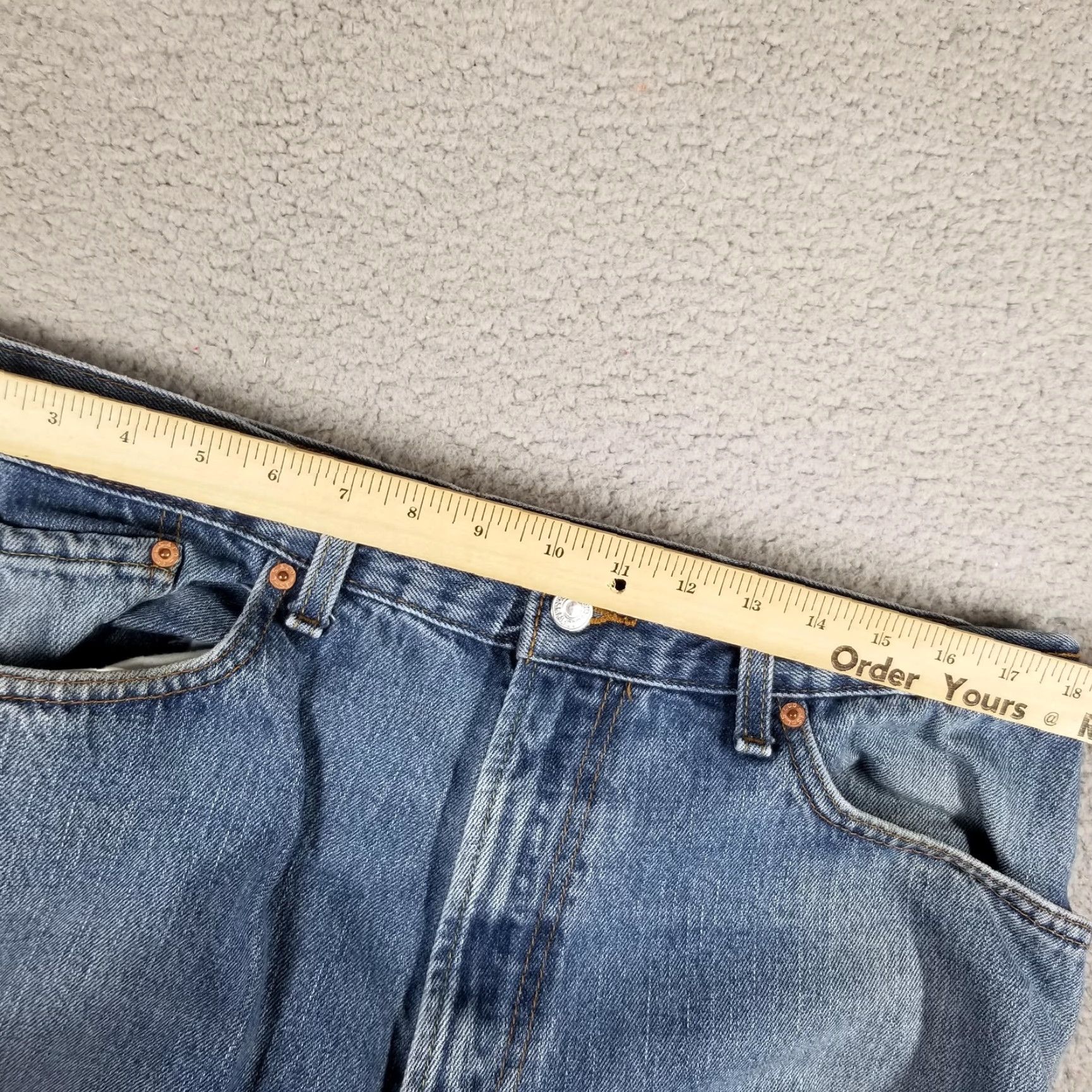 Levi's Levi's 550 Jeans Mens 38x32 Tapered Fit Relaxed Cotton Denim Blue Casual Pants Size US 38 / EU 54 - 4 Thumbnail