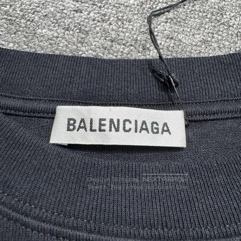 Balenciaga Balenciaga Letter Print Short Sleeve. Size US M / EU 48-50 / 2 - 2 Thumbnail