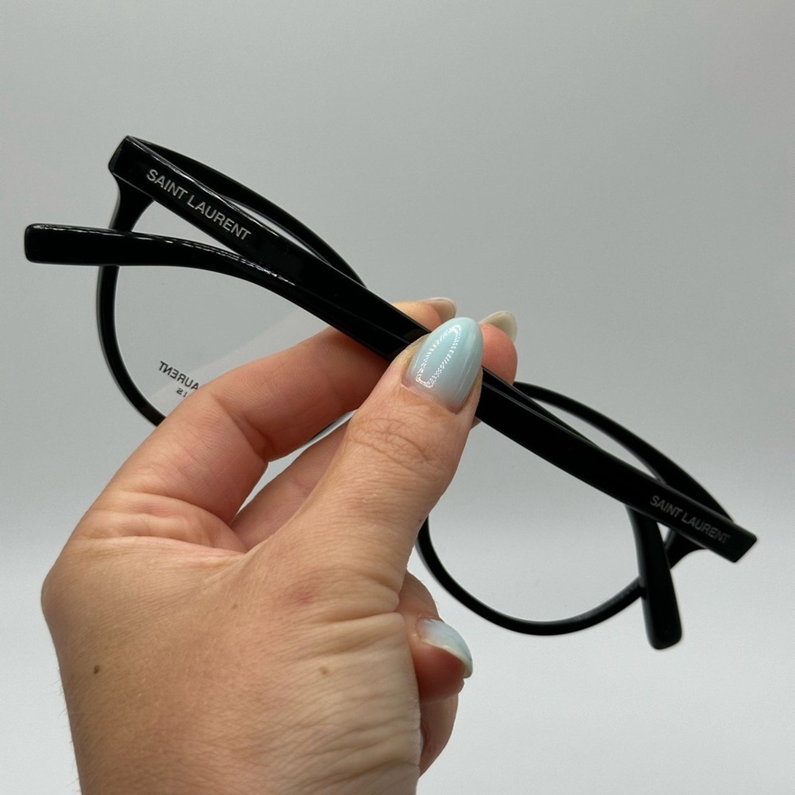 Yves Saint Laurent NEW SAINT LAURENT SL 589 001 Black/Transparent Women Size ONE SIZE - 11 Thumbnail
