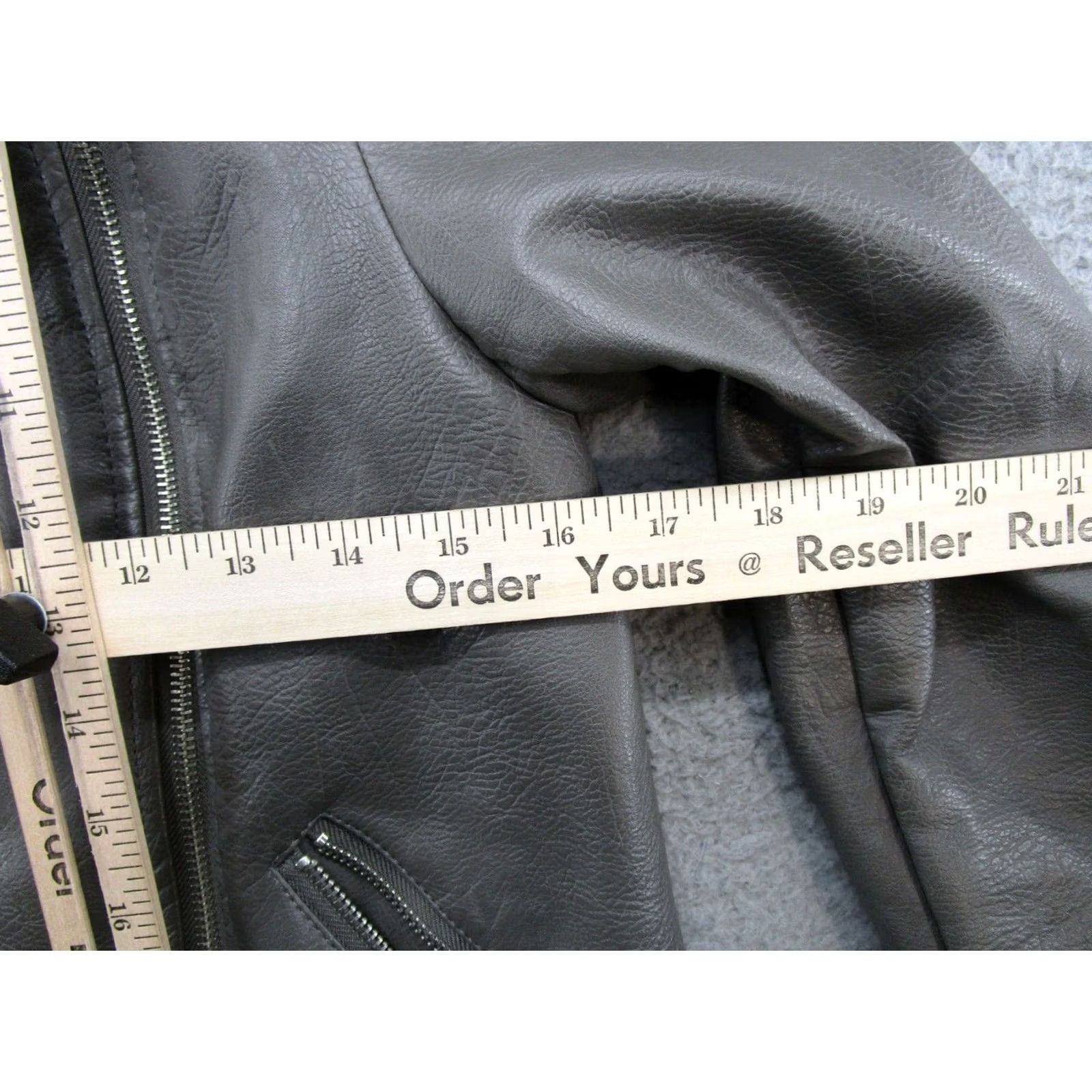 Forever 21 FOREVER 21 Motorcycle Jacket Women's Gray Faux Leather Zip Up Moto Grunge SZ M Size M / US 6-8 / IT 42-44 - 5 Thumbnail