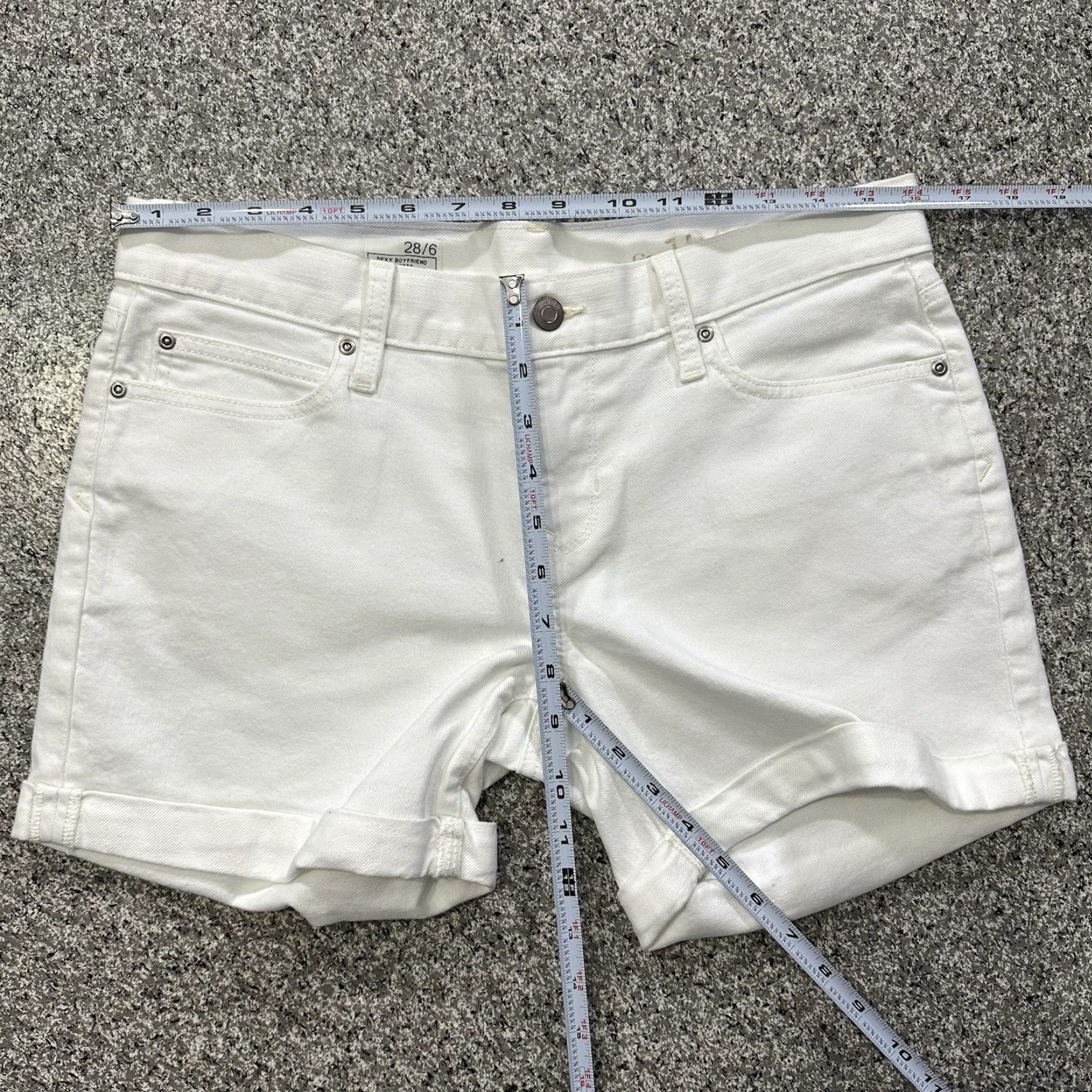 Gap Gap 1969 Shorts Womens 6 28x5 White Mid Rise Cuffed Denim Jean Boyfriend Shirt Size 28" / US 6 / IT 42 - 7 Thumbnail