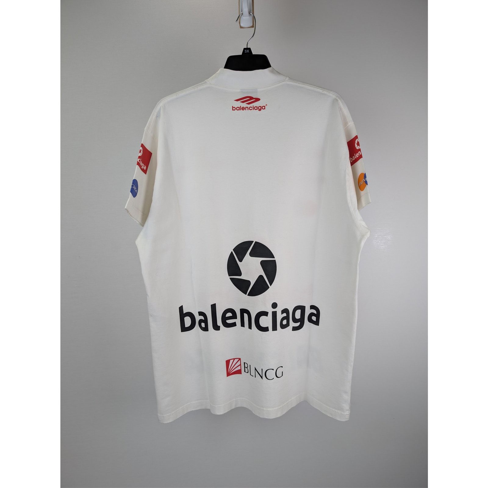 Balenciaga o1rshd1 Top League Vintage Jersey Short Sleeve T-Shirt White Size US M / EU 48-50 / 2 - 7 Thumbnail