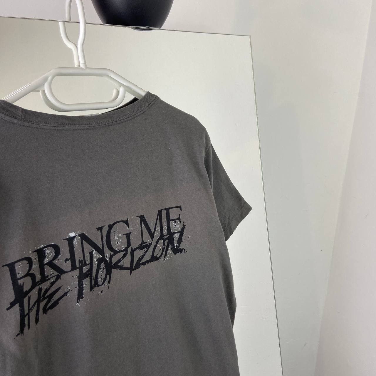 Band Tees Bring Me The Horizon Vintage Rock Band T-Shirt Size US L / EU 52-54 / 3 - 6 Thumbnail