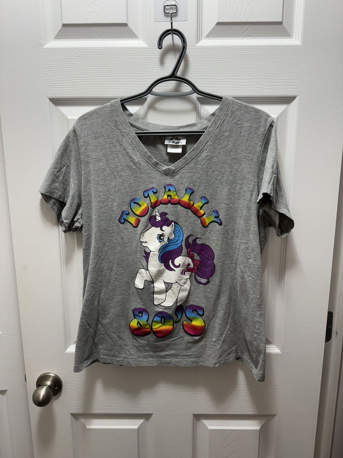 Vintage Hasbro 2013 Vintage My Little Pony Totally 80s V Neck Grey Size US L / EU 52-54 / 3 - 1 Thumbnail