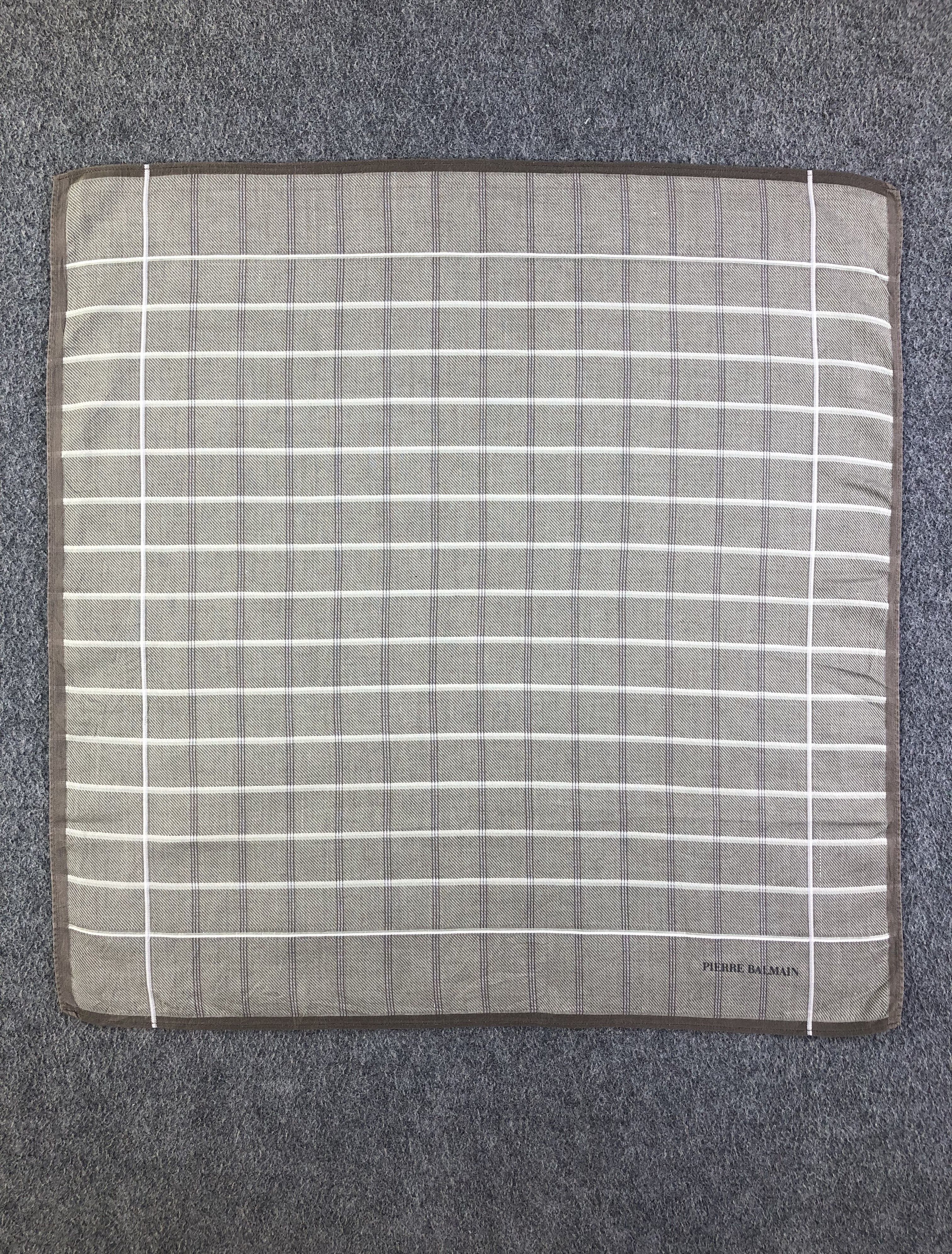 Pierre Balmain Pierre Balmain Handkerchief / Bandana / Neckerchief C478 Size ONE SIZE - 3 Thumbnail