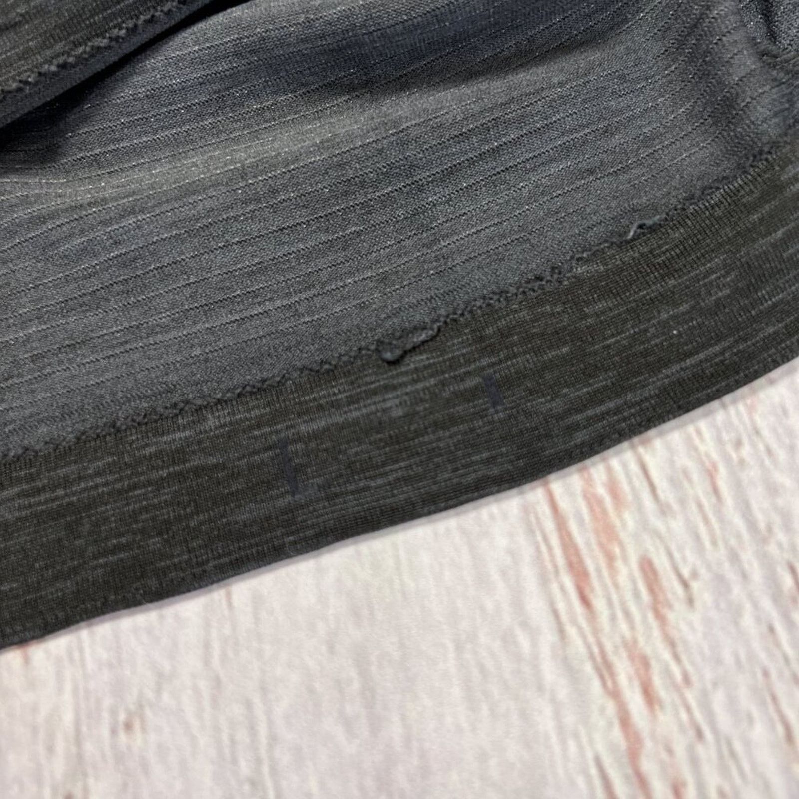 Lululemon Lululemon Peloton Metal Vent 1/4 Zip Shirt L Size US L / EU 52-54 / 3 - 4 Thumbnail