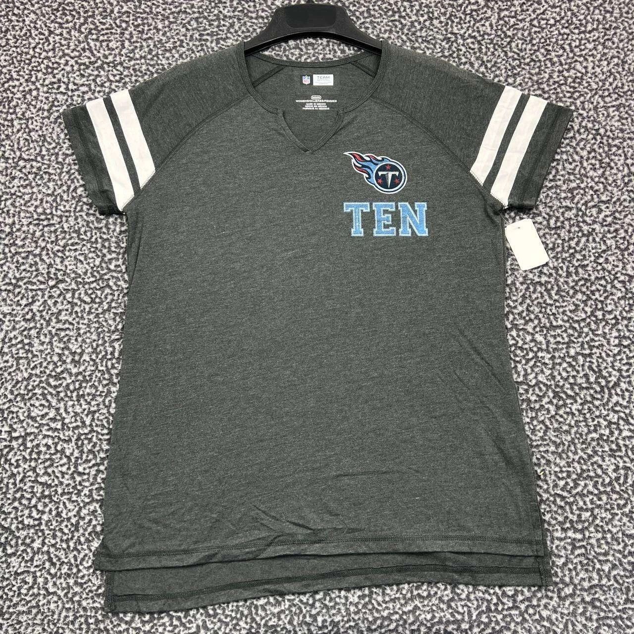 NFL Tennessee Titans Shirt Women NFL Short Sleeve V-Neck New M Size M / US 6-8 / IT 42-44 - 1 Thumbnail
