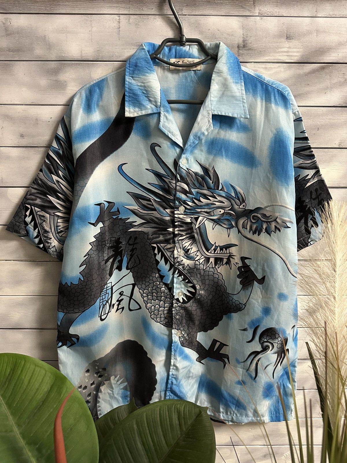 Other Rare Vintage Shirt Dragons Japan Y2k Style Size M Size US M / EU 48-50 / 2 - 1 Thumbnail