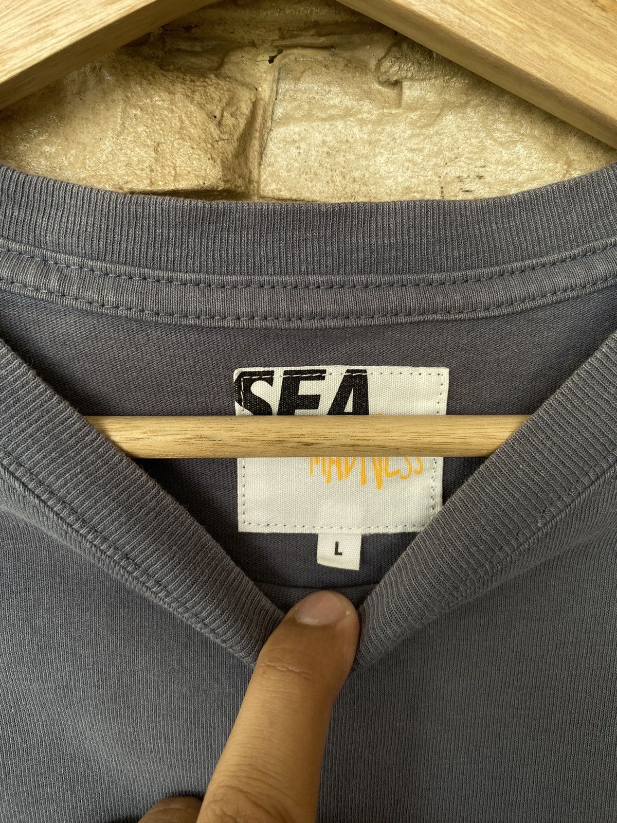Designer Madness X Wind And Sea Tshirt Size US L / EU 52-54 / 3 - 8 Thumbnail