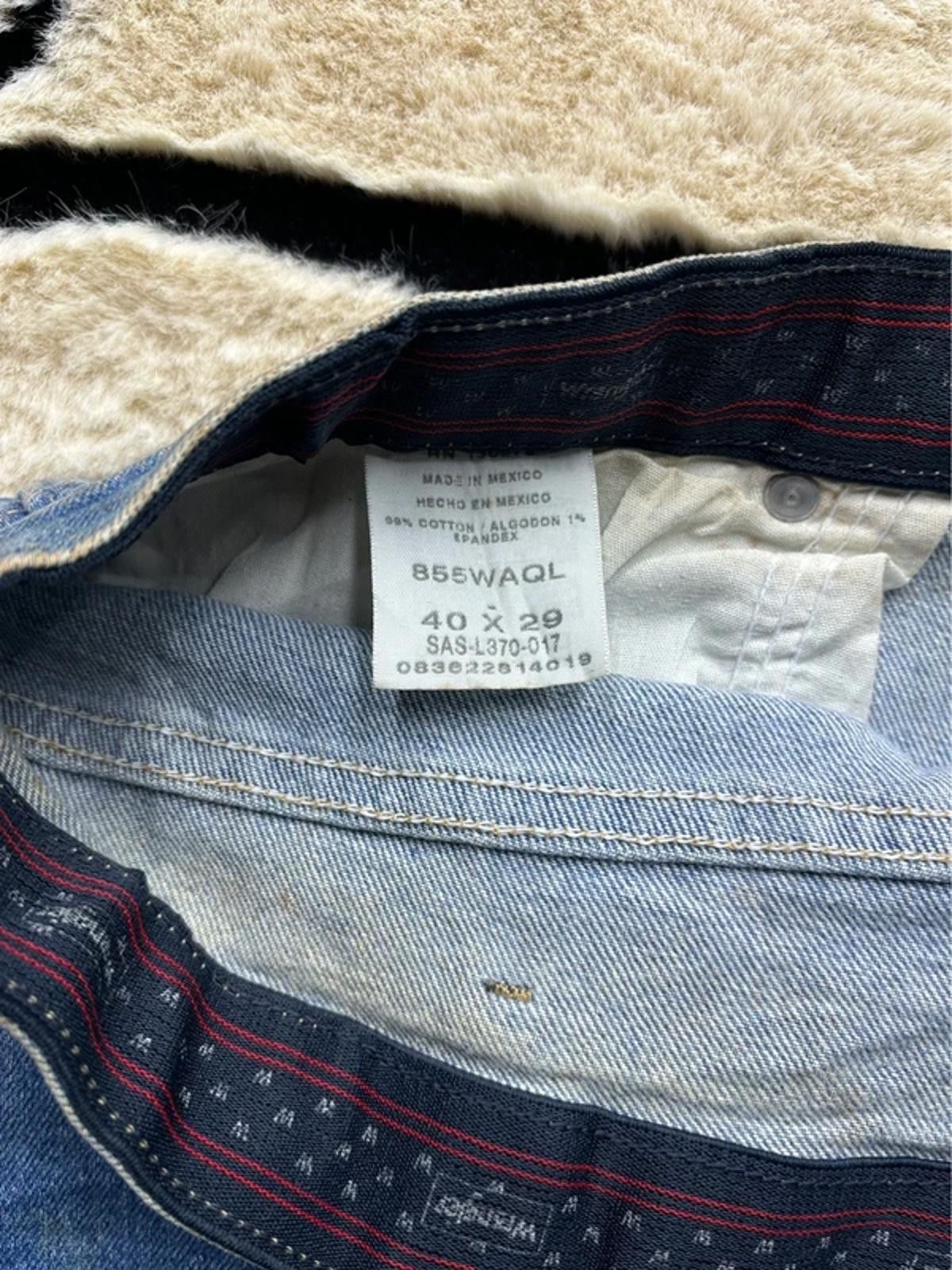 Other Men’s vintage wrangler baggy jeans Y2K style size 40x29 Size US 40 / EU 56 - 3 Thumbnail