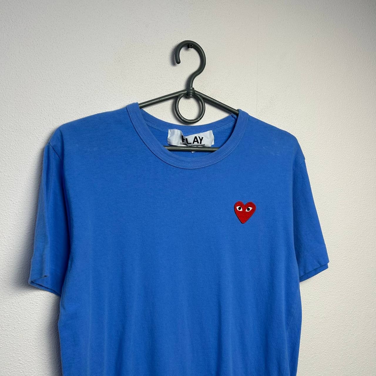 Comme des Garcons PLAY Luxury Play Comme Des Garcons Small logo y2k designer tee Size US S / EU 44-46 / 1 - 2 Thumbnail