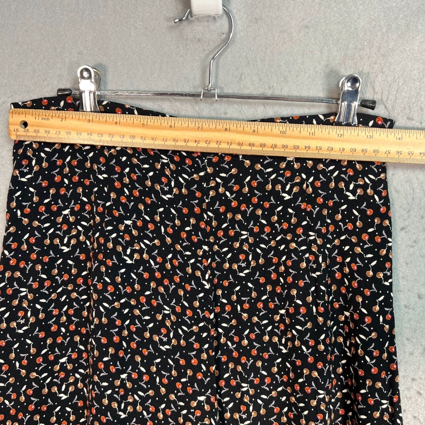 Free People Free People Womens Size 6 Black & Red Cherry Print Wide-Leg Pants Size 28" / US 6 / IT 42 - 5 Thumbnail