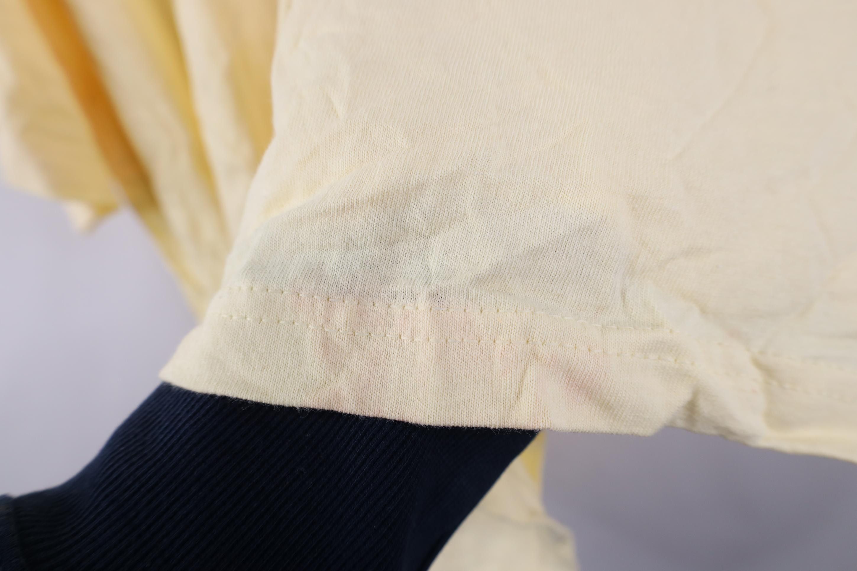 Hanes Vintage 90s Hanes Distressed Cotton Pocket T-Shirt Yellow Size US XXL / EU 58 / 5 - 7 Thumbnail