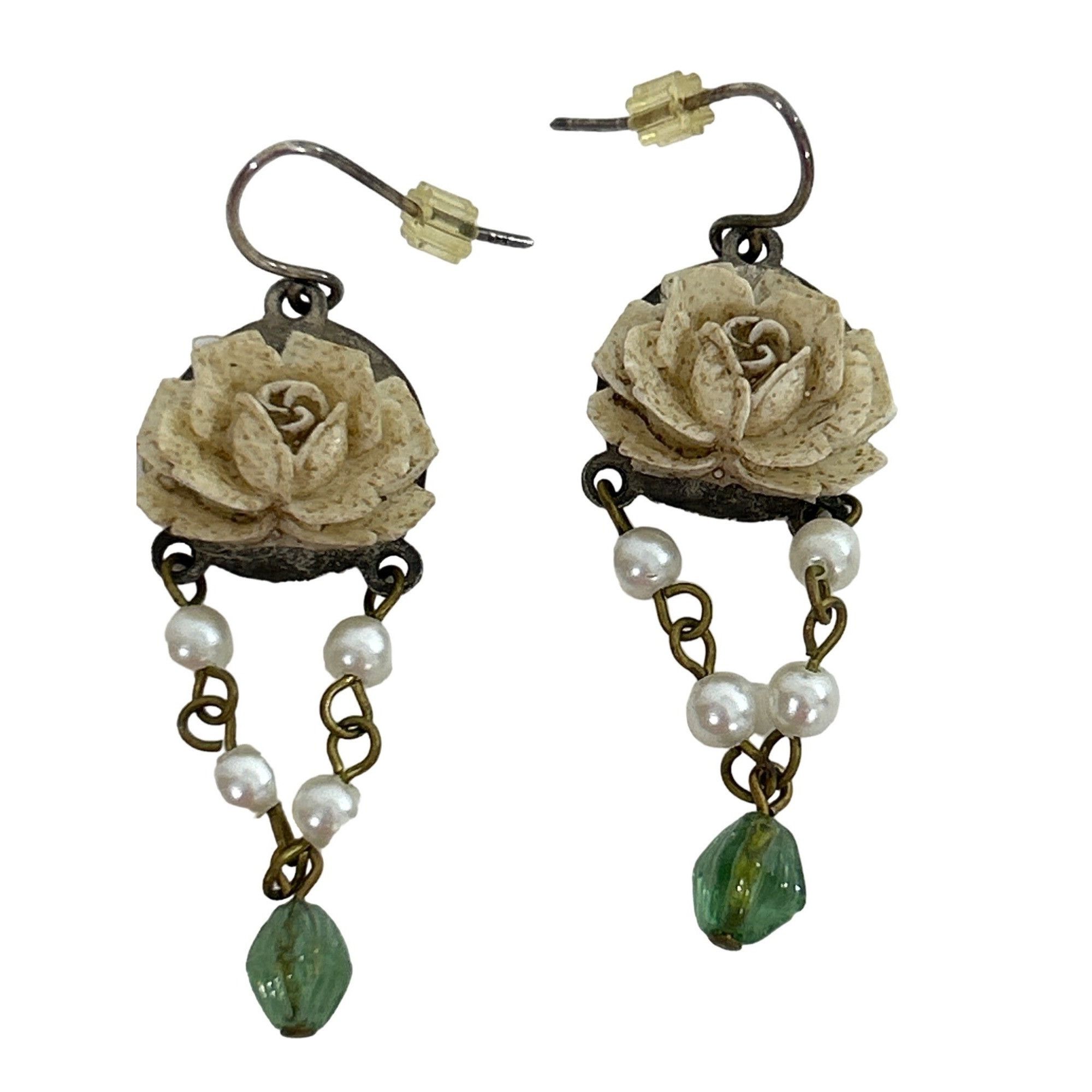 Other Victorian Vintage Earrings Roses Pearls Dangling French Hook Size ONE SIZE - 2 Thumbnail