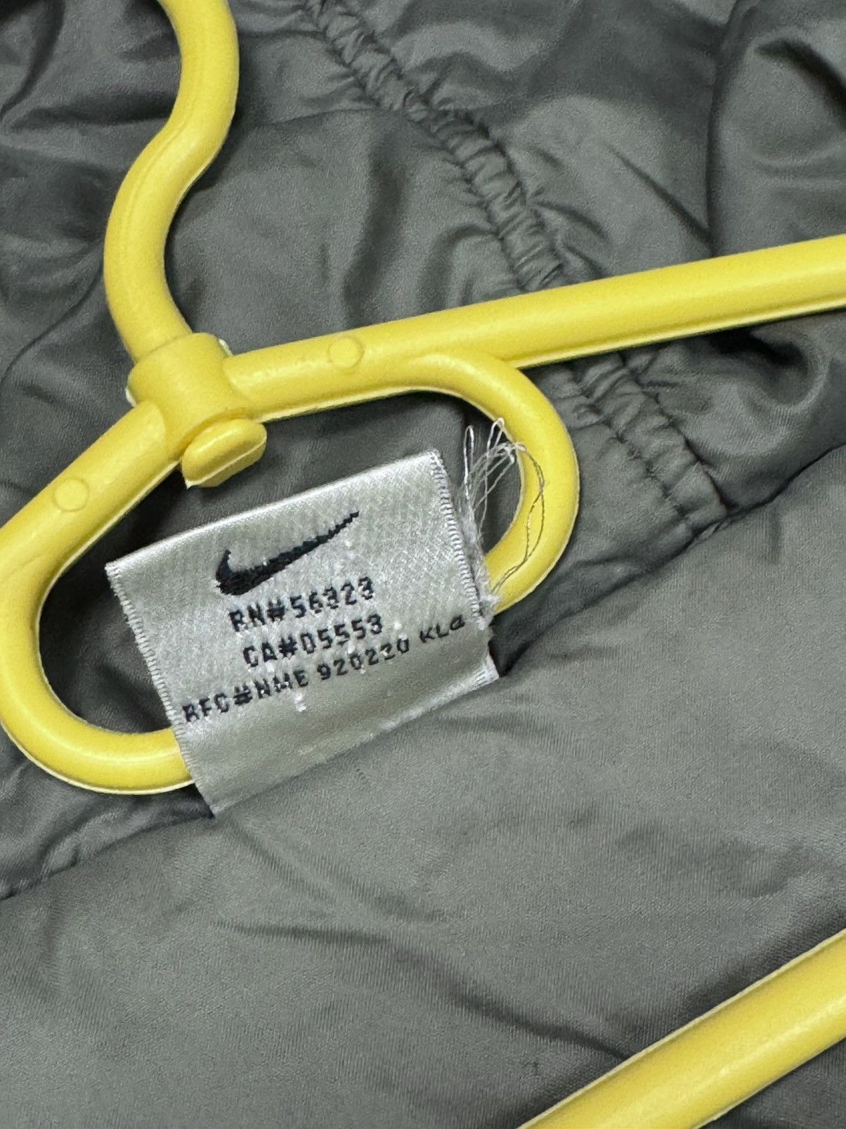 Nike VINTAGE NIKE JACKET Y2K STYLE SIZE XL Size US XL / EU 56 / 4 - 8 Thumbnail
