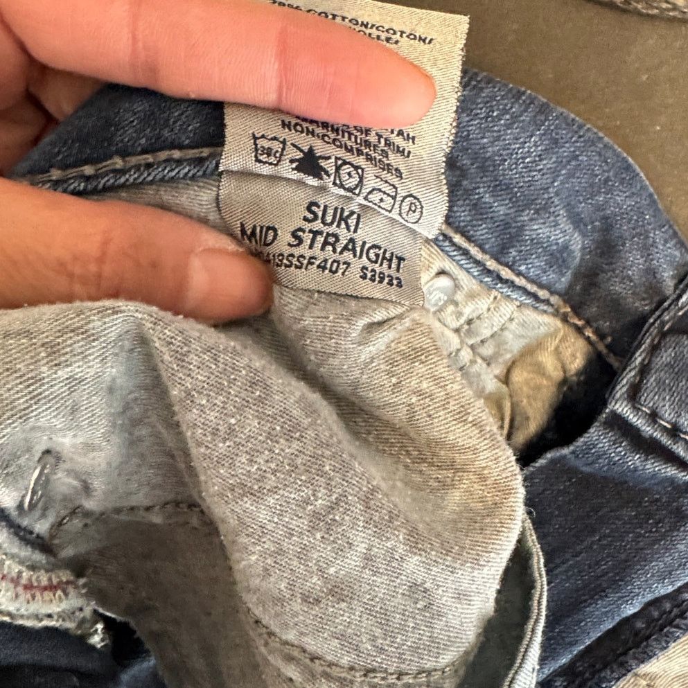 Silver Jeans Co. Silver Jeans suki mid rise straight dark wash size 31x32 Size 31" - 11 Thumbnail