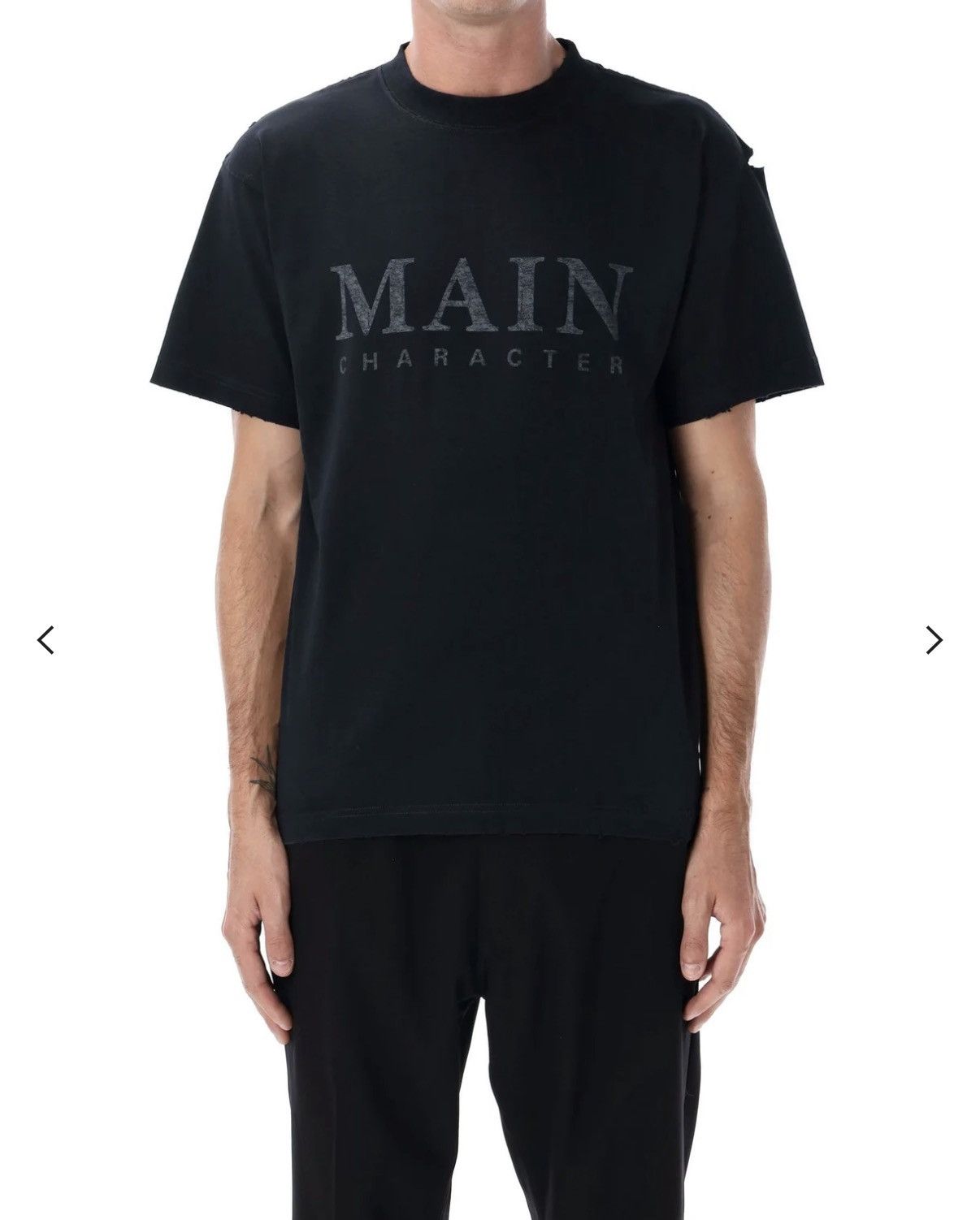 Balenciaga Balenciaga “Main Character” distressed crew t shirt XL Size US XL / EU 56 / 4 - 1 Thumbnail