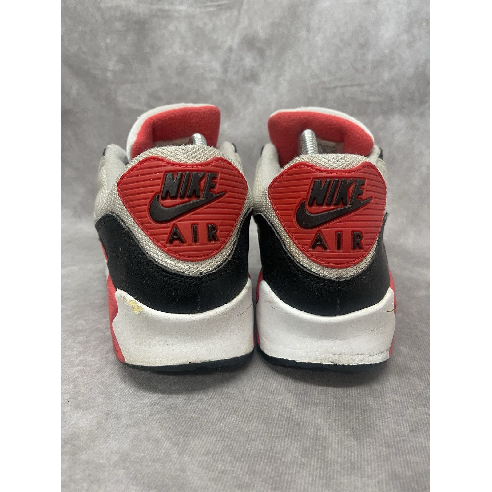Nike Vintage Nike Air Max 90 Infrared OG Sneaker Shoes 313096-101 Size US 10.5 / EU 43-44 - 4 Thumbnail