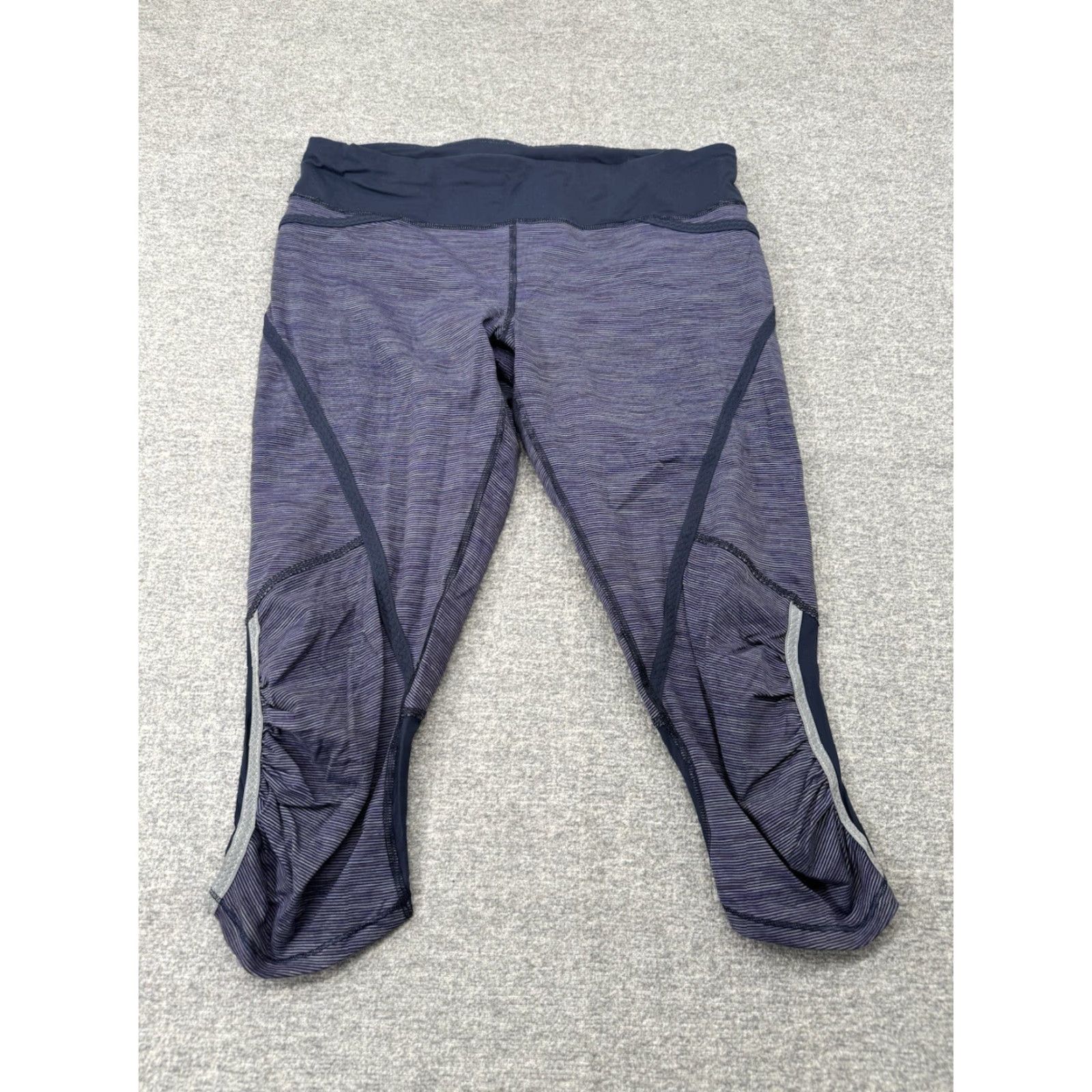 Lululemon Lululemon Run Chase Me Crop Capri Leggings - Blue Stripe Indigo Reflective - 8 - Women - Leggings Size 30" / US 8 / IT 44 - 2 Thumbnail
