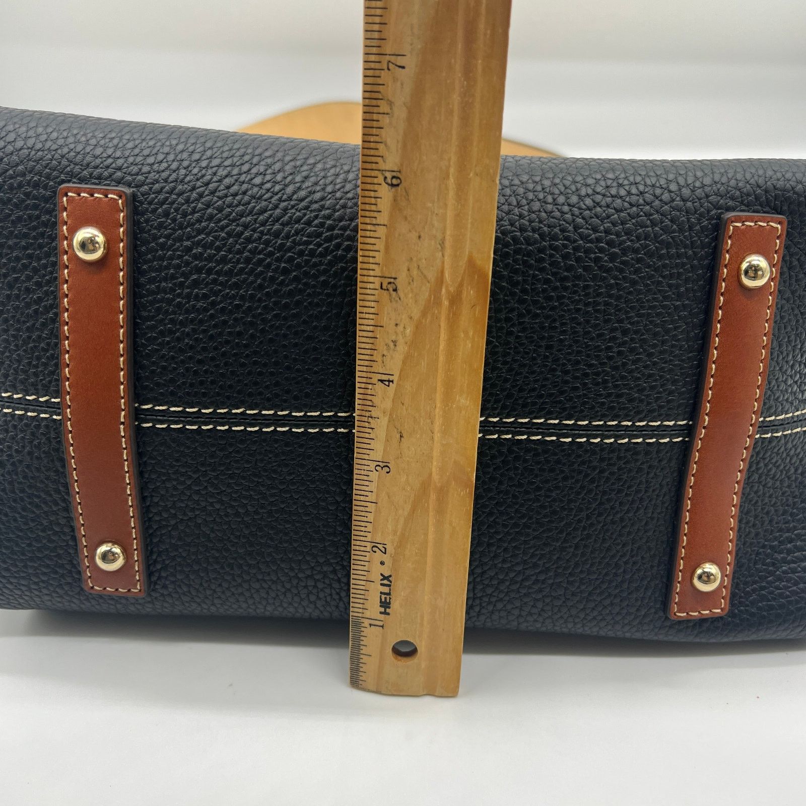 Dooney & Bourke Dooney & Bourke Turnlock Leather Large Sac Women Size ONE SIZE - 10 Thumbnail