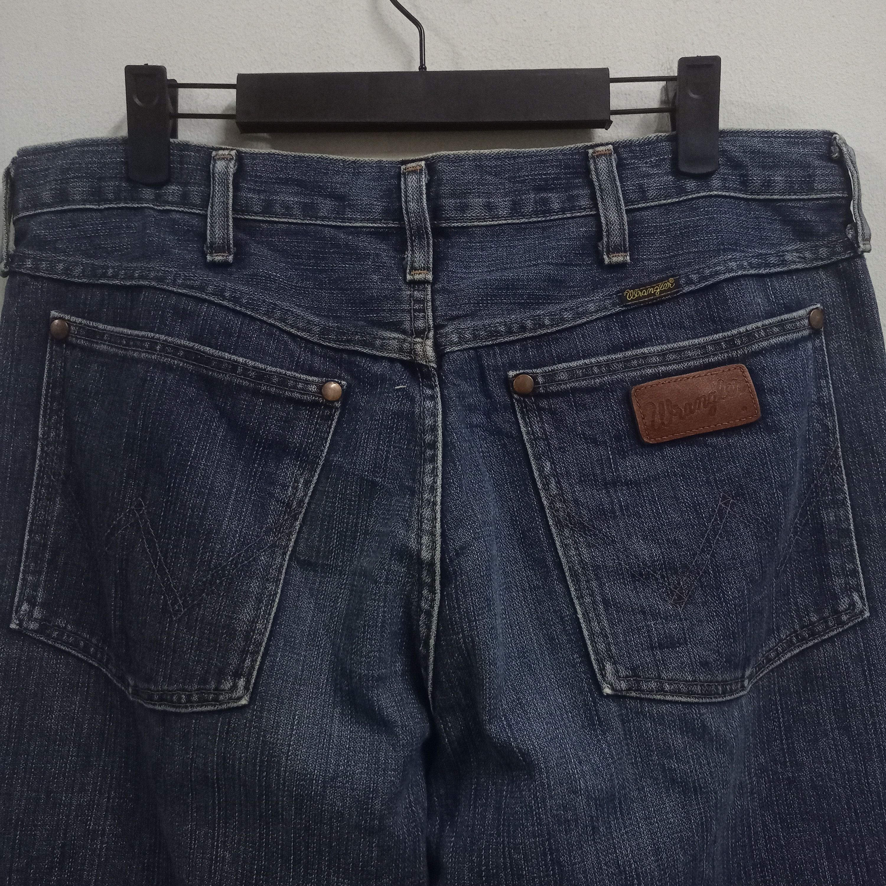Wrangler Vintage Japanese Wrangler Blue Wash Flare Jeans Size US 33 - 6 Thumbnail