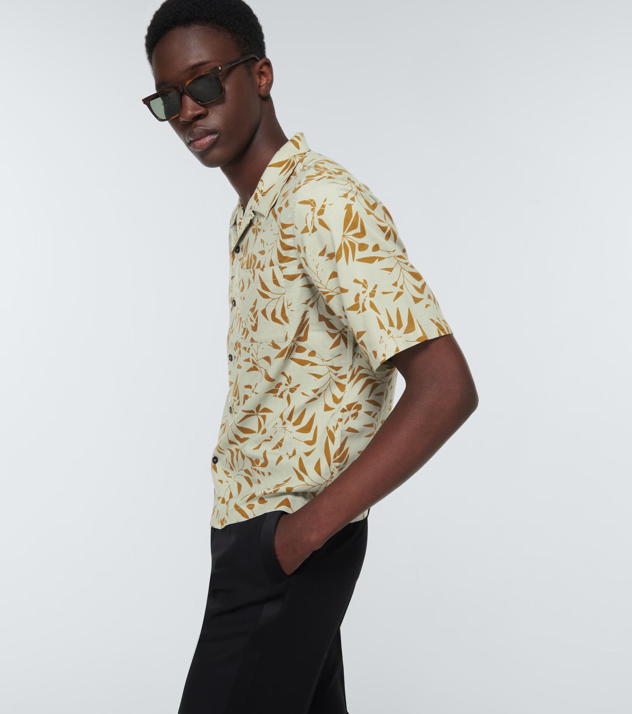 Saint Laurent Paris Saint Laurent Palm Tree Print Short-Sleeve Shirt Size US M / EU 48-50 / 2 - 3 Thumbnail