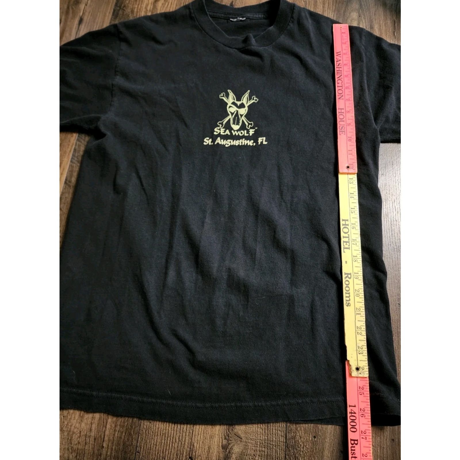 Vintage VINTAGE Mens M Sea Wolf T Shirt Florida Pirates St. Augustine Double Sided Black Cotton Crew Neck 1990s Mens Size US M / EU 48-50 / 2 - 3 Thumbnail