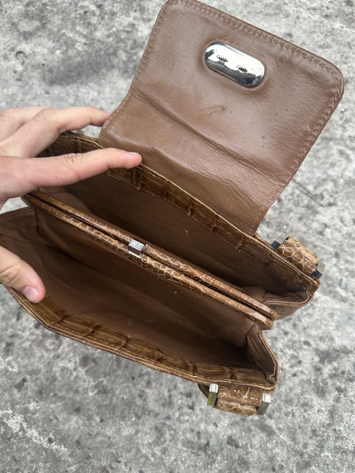 Vintage Vintage Crocodile Leather Bag Very Rare 80s Designer USA Size ONE SIZE - 3 Thumbnail