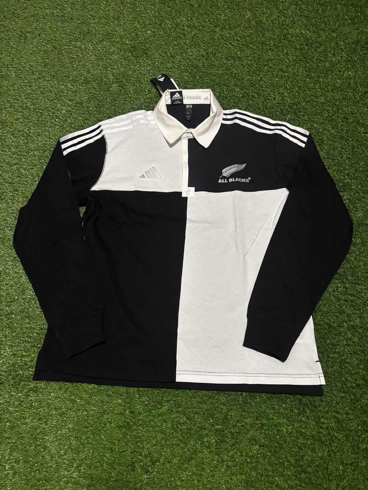 Adidas Adidas men All Blacks Rugby Culture Jersey Sz M Size US M / EU 48-50 / 2 - 1 Thumbnail