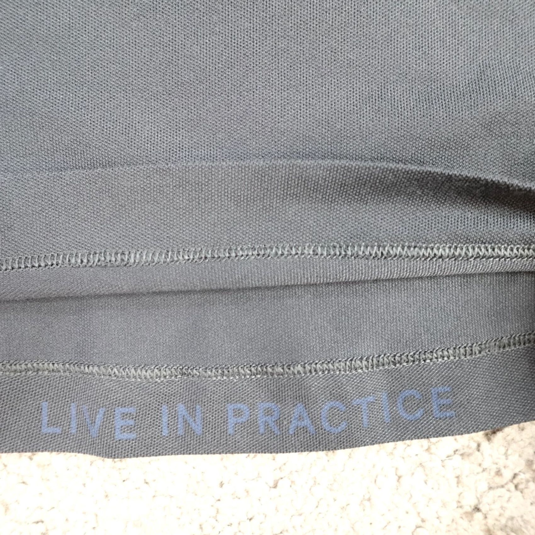 Lululemon Lululemon Evolution Polo Shirt M Gray Short Sleeve Polo Mens"} Size US M / EU 48-50 / 2 - 2 Thumbnail