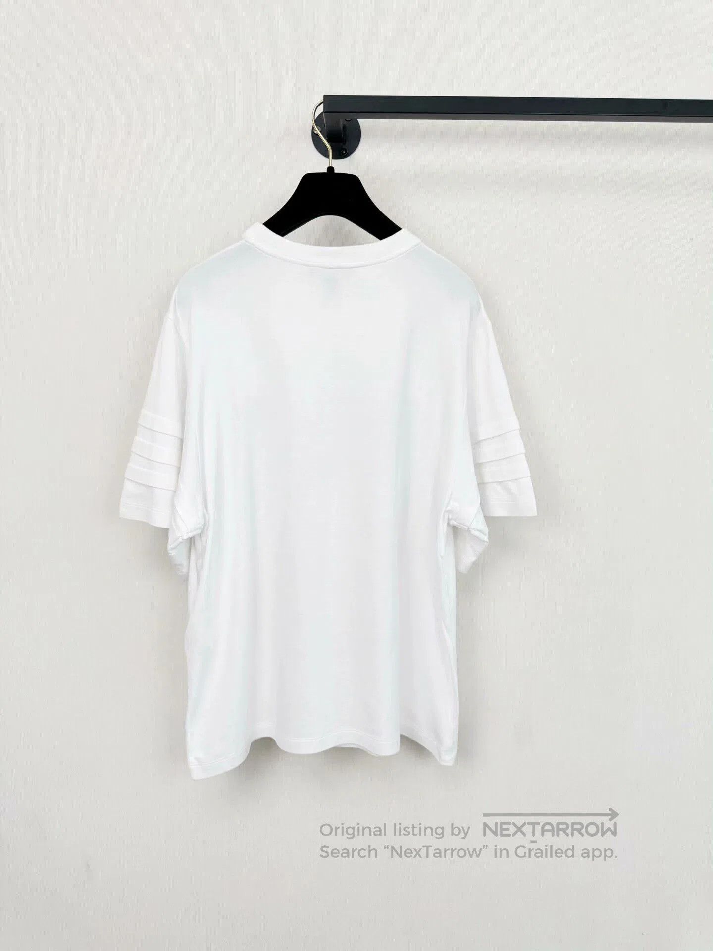 Louis Vuitton Louis Vuitton Short Sleeve T-shirt L. Size US L / EU 52-54 / 3 - 7 Thumbnail