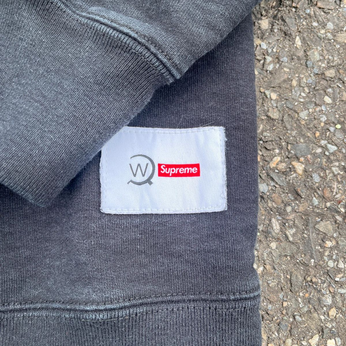 Supreme Supreme x WTAPS Crewneck Black Box Logo Rare FW21 Size US M / EU 48-50 / 2 - 5 Thumbnail
