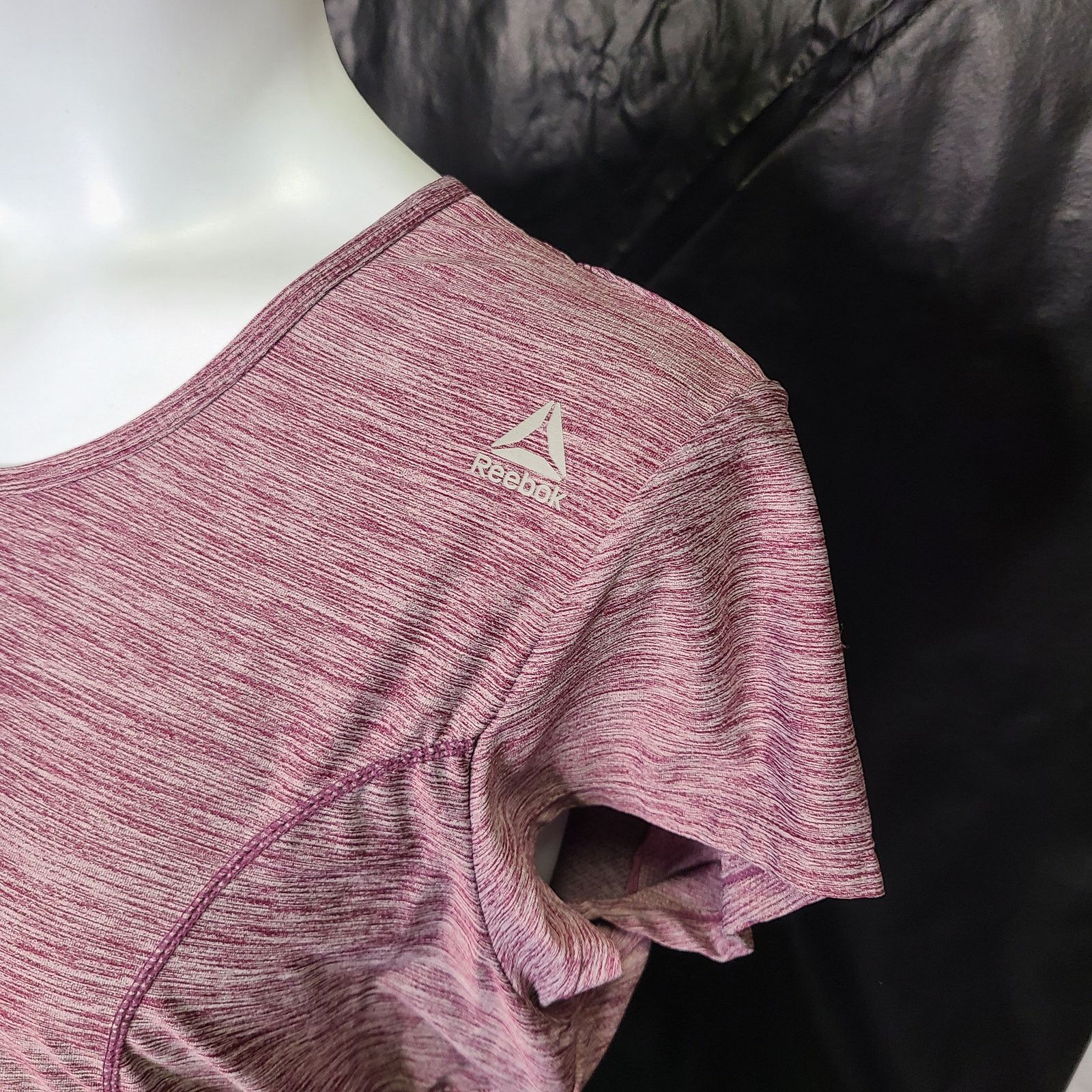 Reebok Reebok purple breathable fitness T-shirt, size extra large. Size XL / US 12-14 / IT 48-50 - 2 Thumbnail
