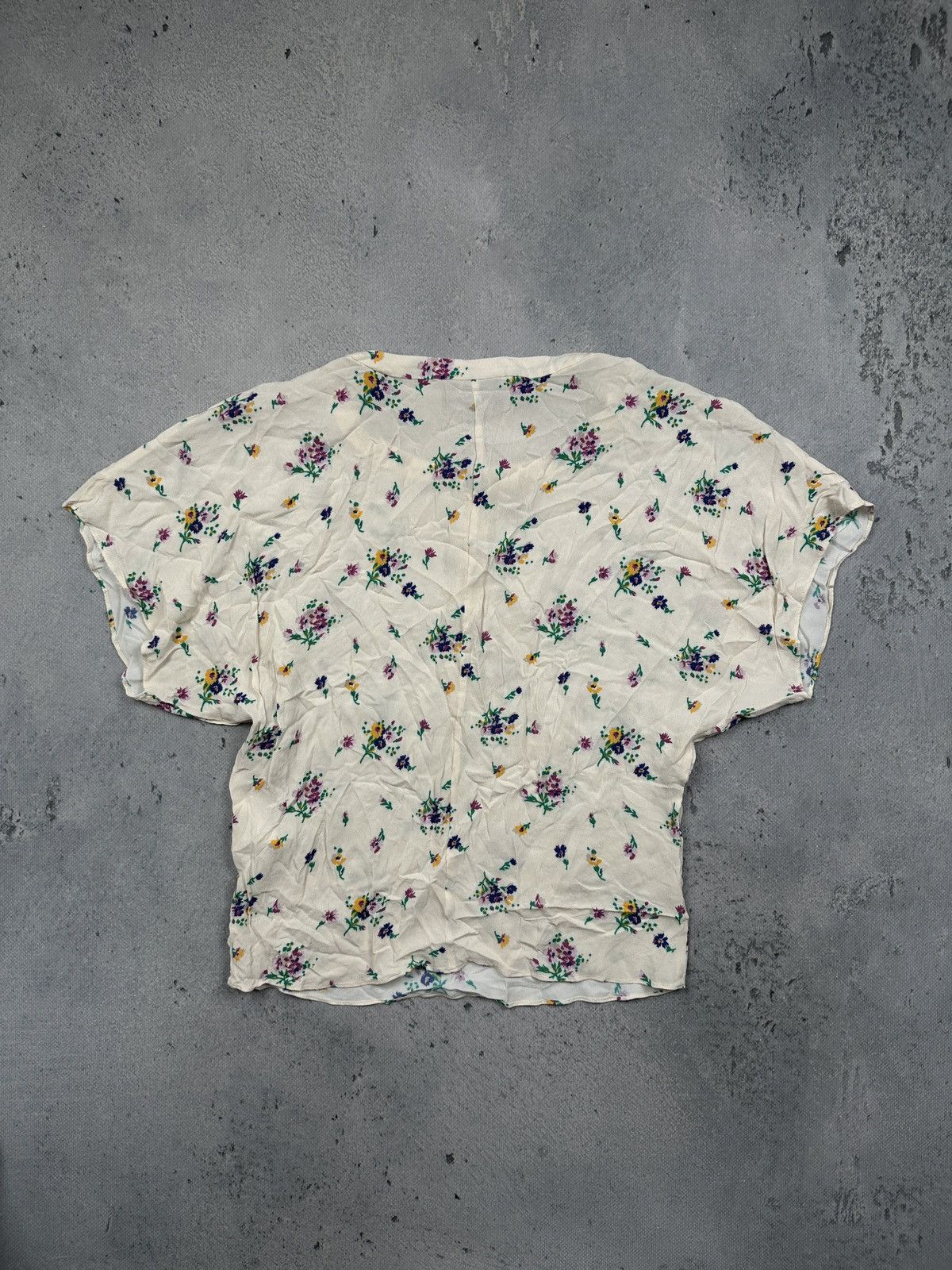 A.P.C. A.P.C. Paris Vintage Floral Viscos Blouse Ivory Short Sleeve Size XS / US 0-2 / IT 36-38 - 2 Thumbnail