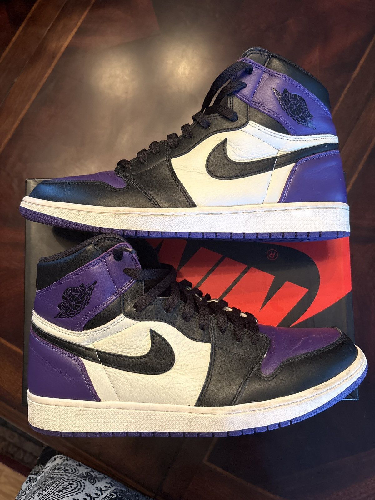 Jordan Brand Jordan 1 court purple Size US 12 / EU 45 - 1 Thumbnail