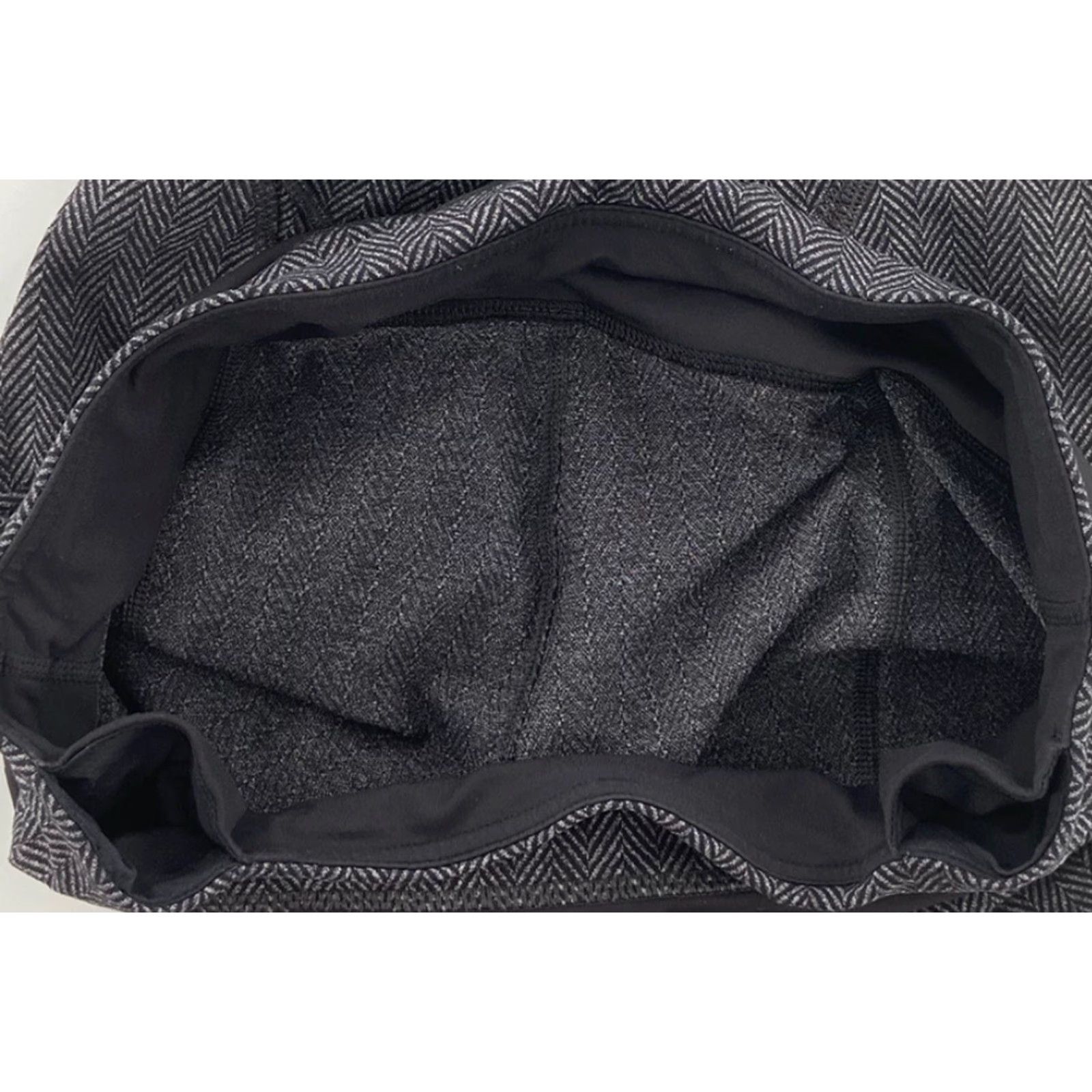 Lululemon Lululemon Women's Crop Leggings Size 8 Gray Activewear Yoga Running & Jogging Athleisure Size 30" / US 8 / IT 44 - 6 Thumbnail