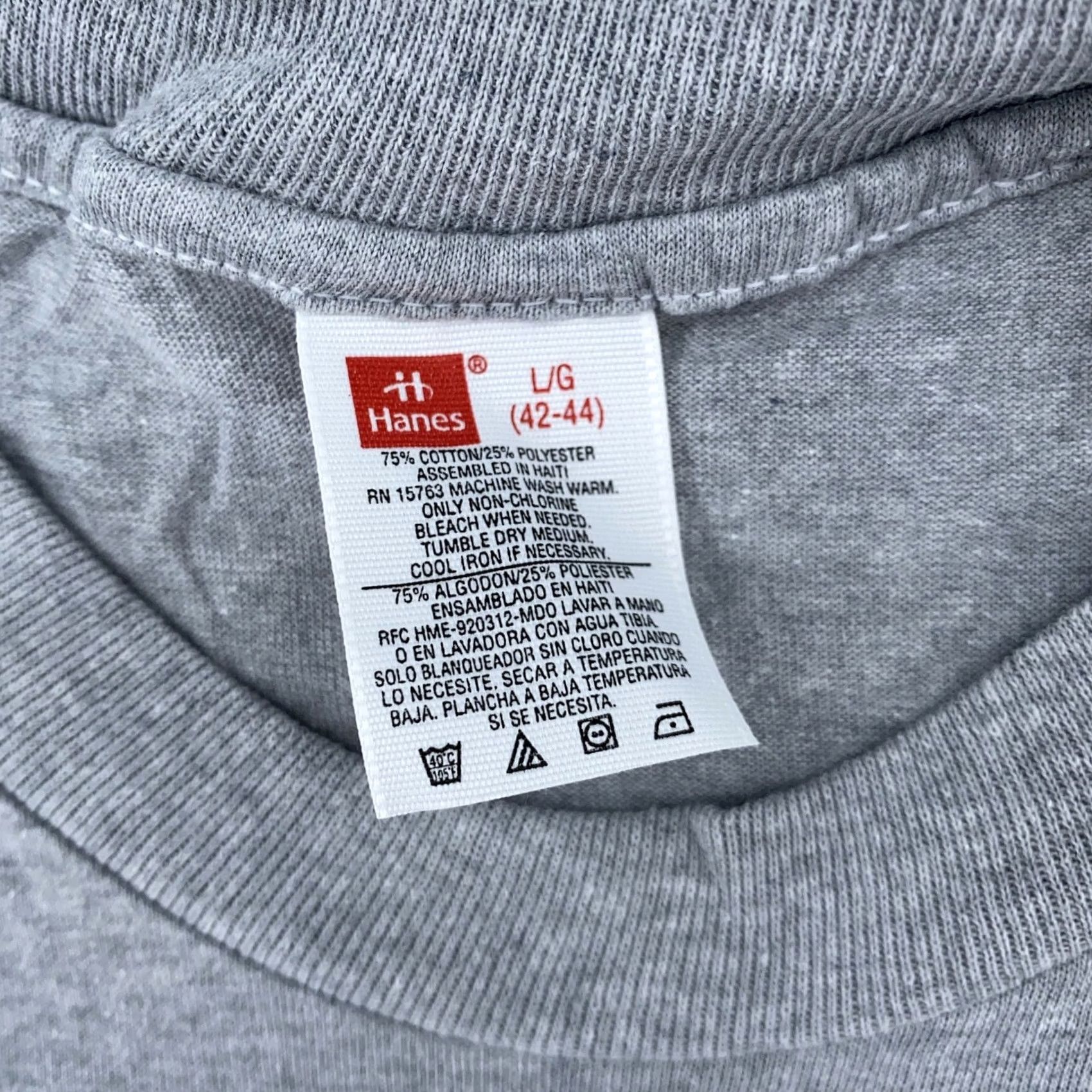 Hanes Hanes Shirt Mens M Heather Gray Pocket Crew Neck Cotton Polyester Pocket Shirt M Gray Mens Size US M / EU 48-50 / 2 - 4 Thumbnail