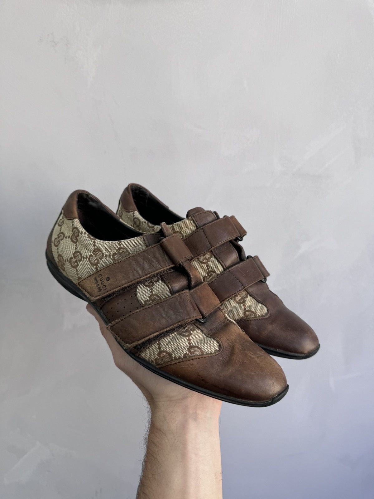 Gucci × Vintage SALE💣💣 Gucci Vintage Leather Sneakers GG Monogram size 37 Size US 7 / IT 37 - 1 Thumbnail