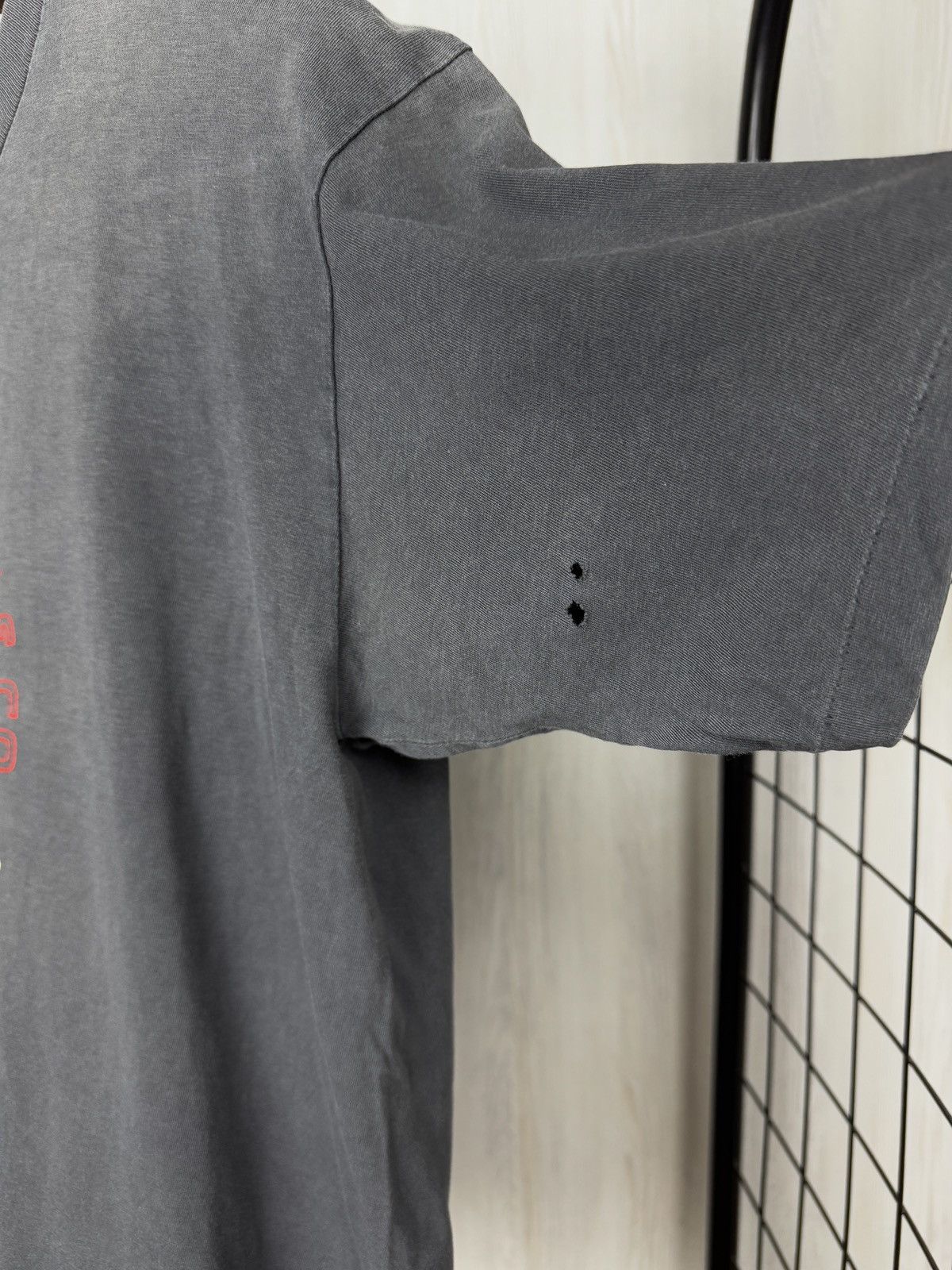 Levi's Vintage Clothing Levi's 90s Black Faded big logo Graphic Tee Shirt Size US M / EU 48-50 / 2 - 8 Thumbnail
