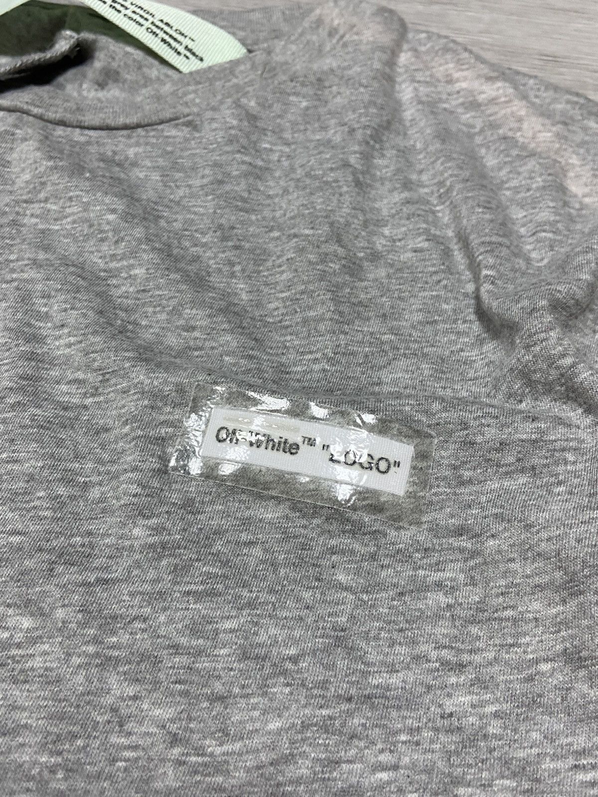Off-White Off-white “logo” small Virgil Abloh tag vintage t-shirt Size US S / EU 44-46 / 1 - 4 Thumbnail