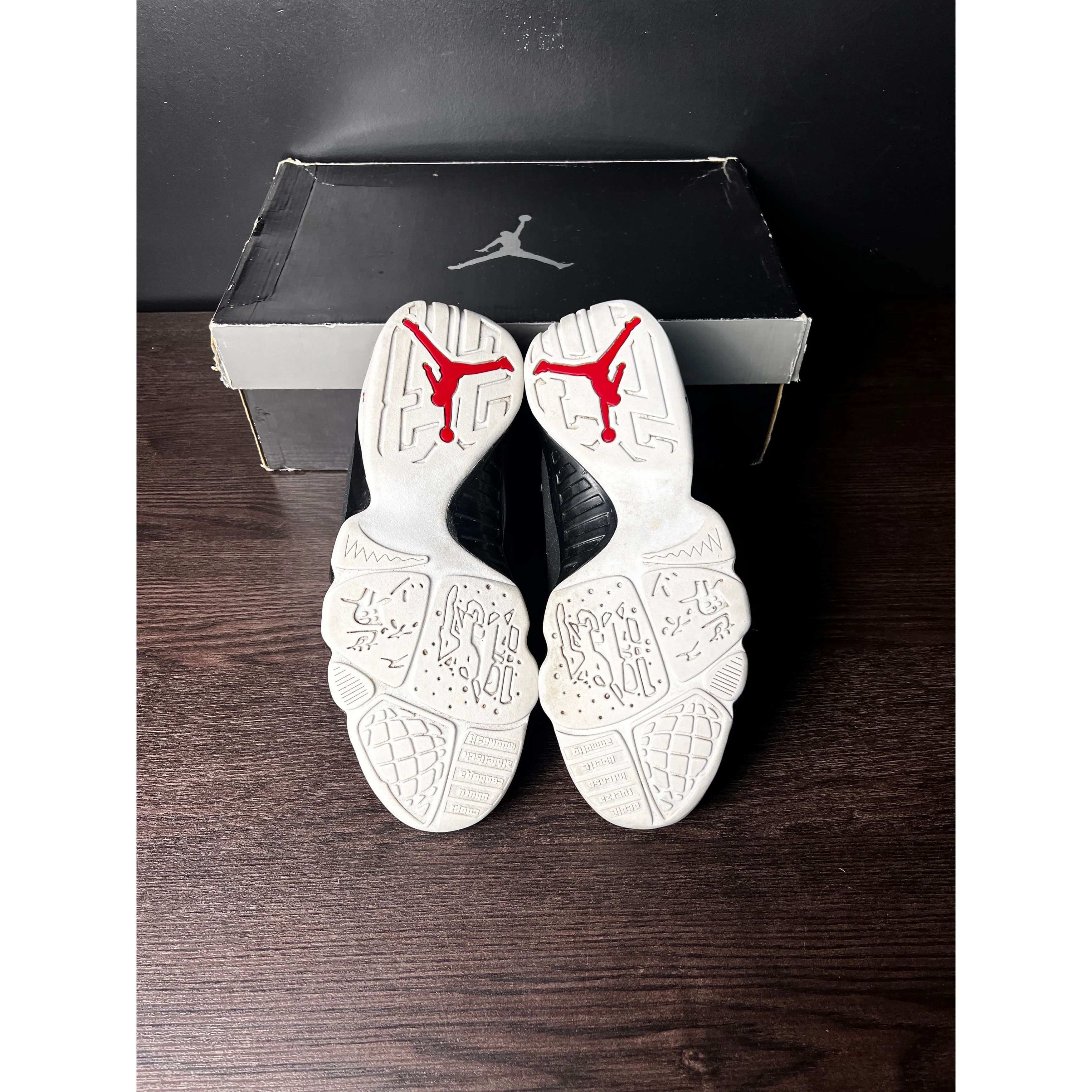 Jordan Brand Air Jordan 9 Retro "White Black Red" (2010) **PRE-OWNED** Size US 9 / EU 42 - 5 Thumbnail