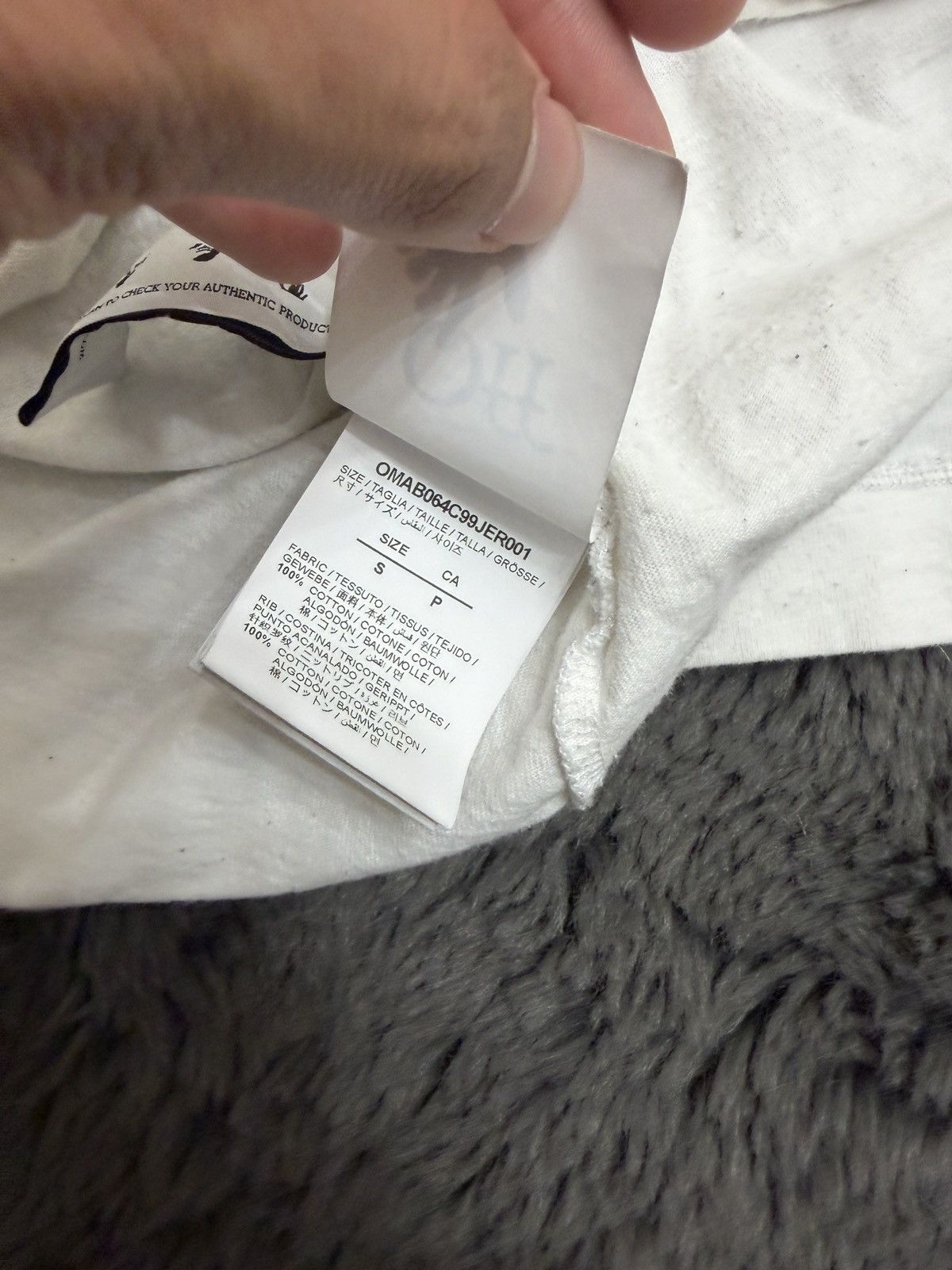 Off-White Off white long sleeve size S Size US S / EU 44-46 / 1 - 9 Thumbnail