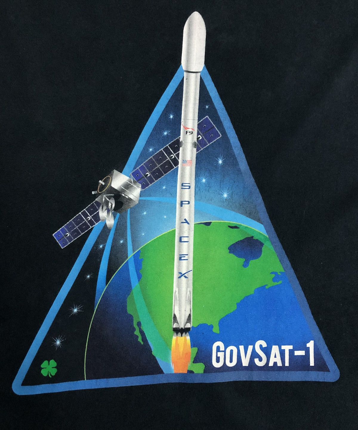 Vintage Vintage SpaceX GOVSAT-1 T-Shirt Size US XXL / EU 58 / 5 - 3 Thumbnail