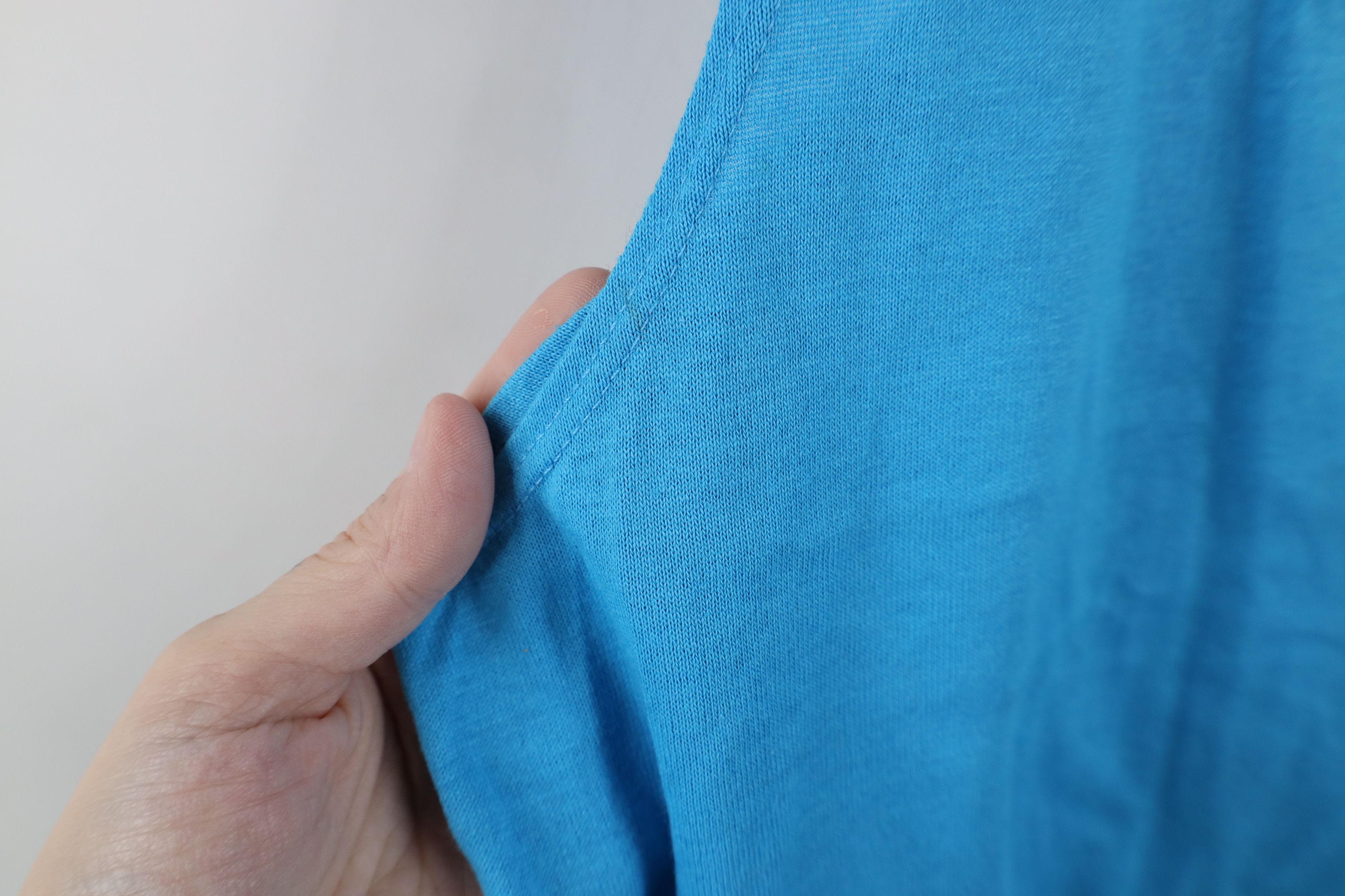 Vintage Vintage 90s Streetwear Blank Gym Tank Top T-Shirt Blue USA Size US L / EU 52-54 / 3 - 5 Thumbnail