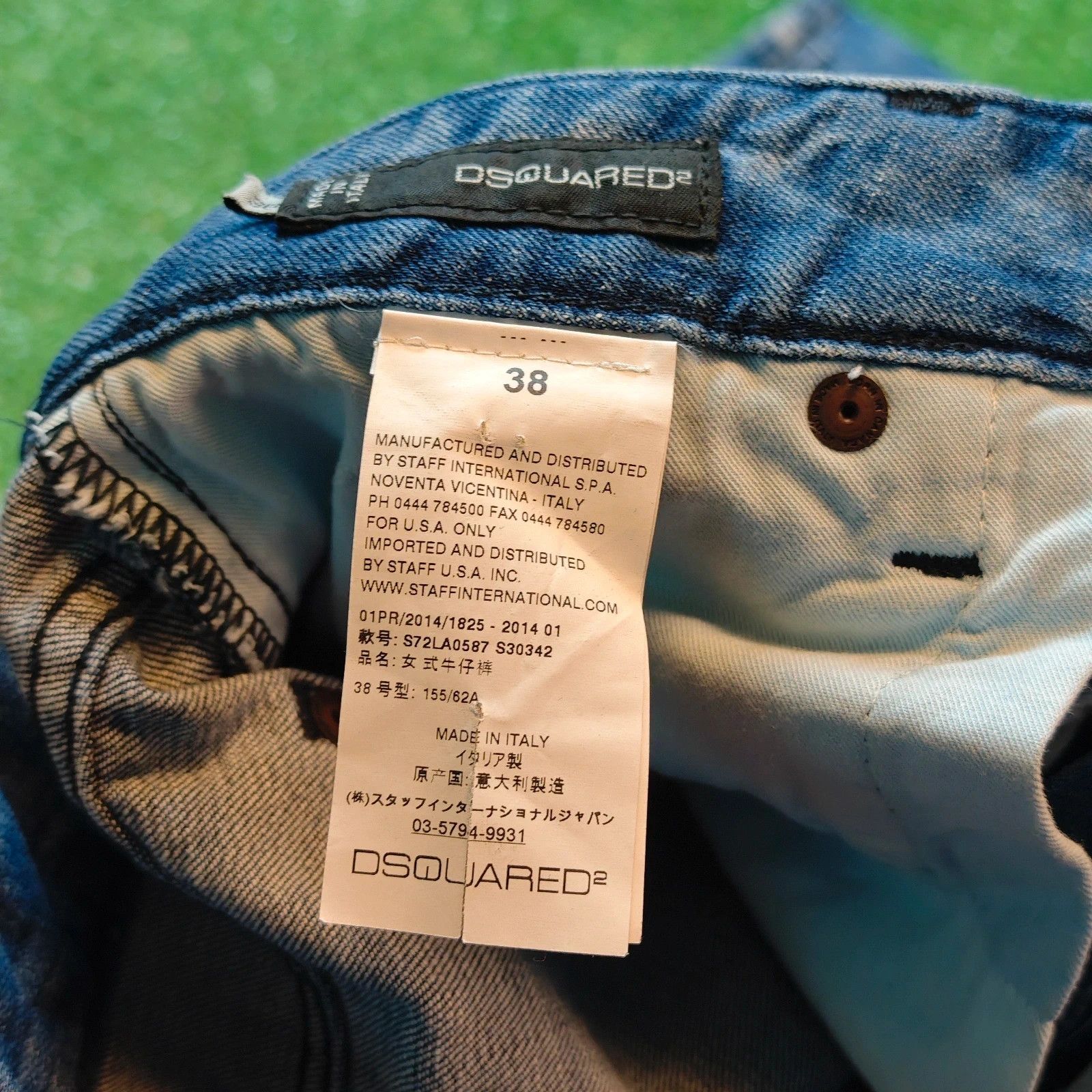 Dsquared2 Dsquared2 Jeans Womens 38 (30') blue capri straight ripped Size 30" / US 8 / IT 44 - 10 Thumbnail