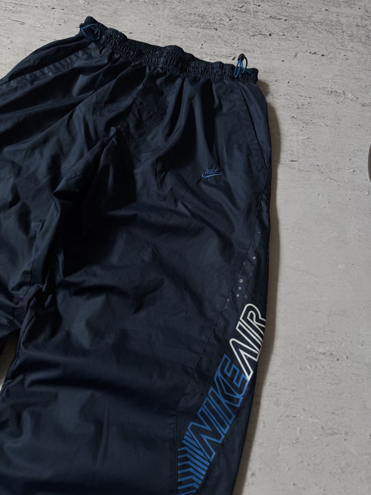 Nike × Vintage NIKE AIR MAX NYLON VINTAGE OVERSIZE BAGGY PANTS SWEATPANTS Size US 34 / EU 50 - 3 Thumbnail